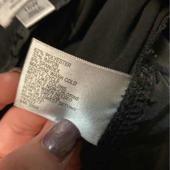 Worthington black slacks.  Waist 22. 14 inch rise. 31 length.  Sz 18W - Picture 4 of 4